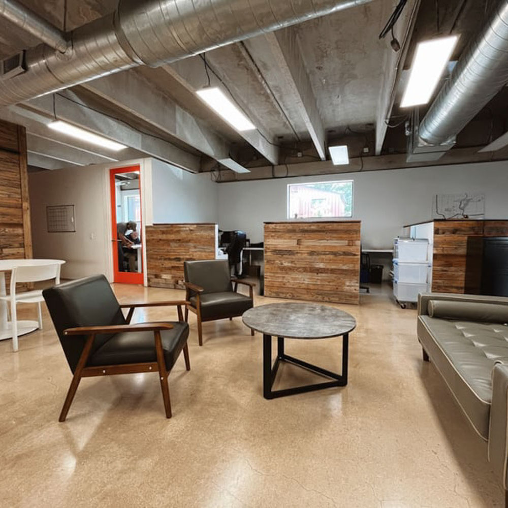 Project Cowork common area and individual cubicles