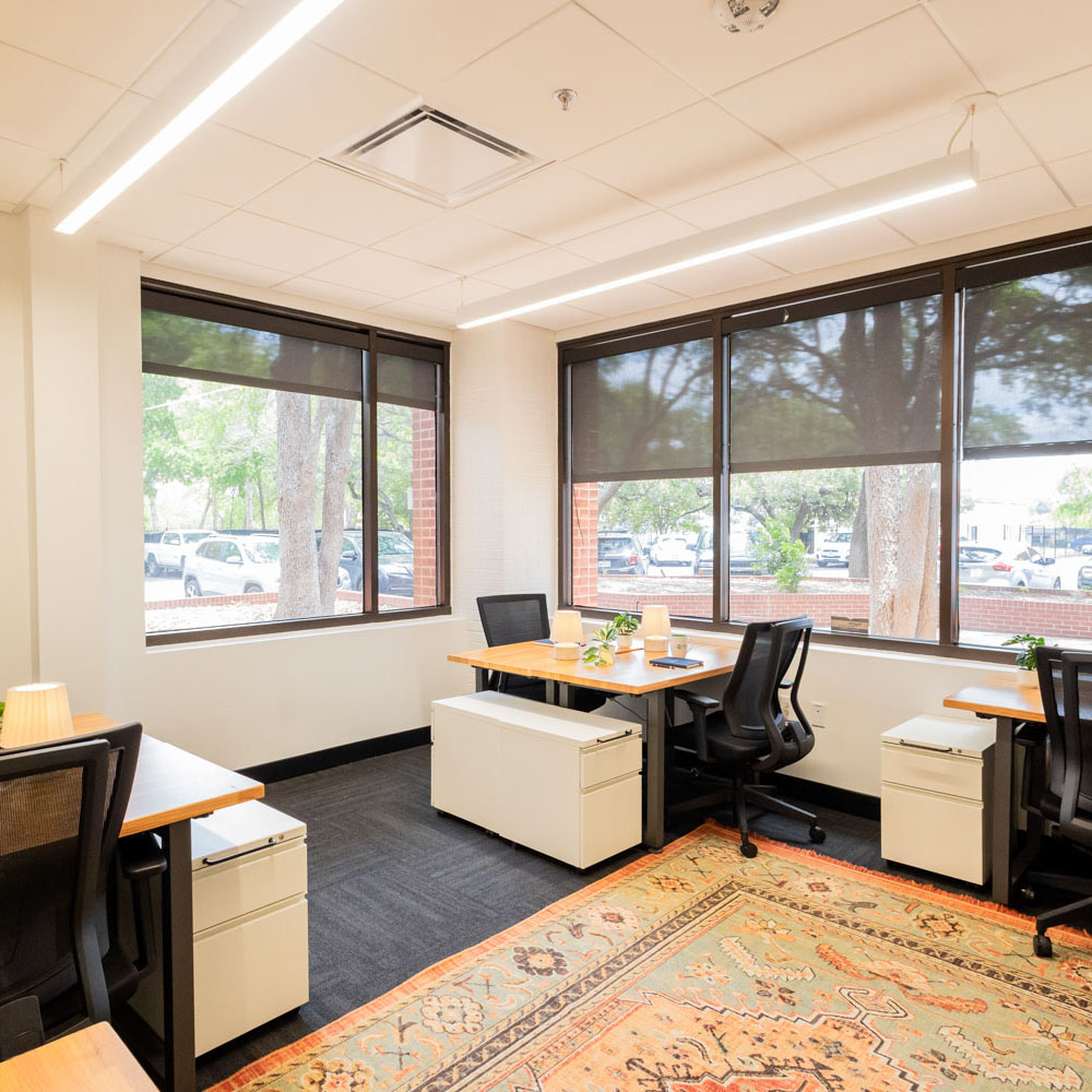Project Cowork office space with singular and double desks
